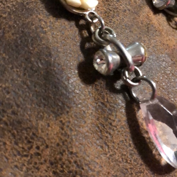 Pretty Rose and Crystal Earrings - Picture 2 of 4